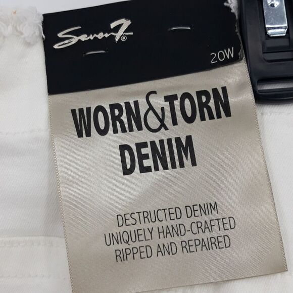 Seven7 Worn & Torn Denim Shorts 5 Pocket Stretch High Waisted White Raw Hem 20W - Picture 14 of 15